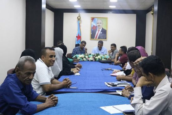 انتقالي العاصمة يقف على أزمات العمل النقابي