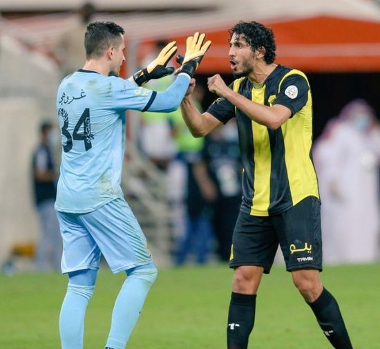 هل يرحل أحمد حجازي عن اتحاد جدة؟