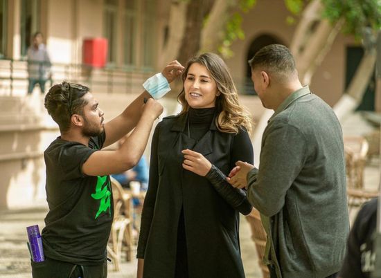 عائشة بن أحمد تنشر صورة جديدة من كواليس "ريتسا"