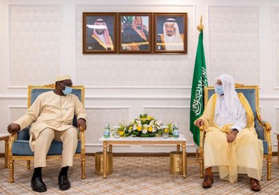 وزير الشؤون الإسلامية السعودي يلتقي الأمين العام لمجمع الفقه الإسلامي الدولي