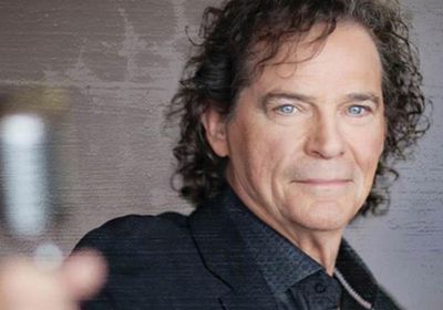 وفاة المطرب الأمريكي بي جيه توماس بعد صراع مع السرطان