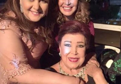 تامر أمين يدعو لدلال عبد العزيز وميرفت أمين (فيديو)