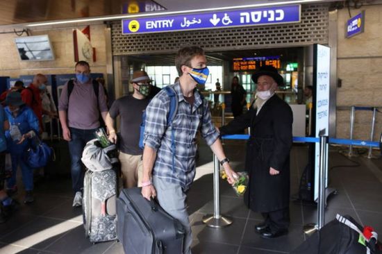 ‏إسرائيل ترفع غالبية القيود التي فرضتها لاحتواء فيروس كورونا