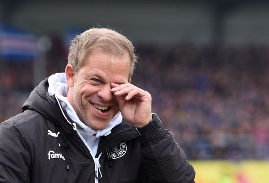 أنفانج مديرا فنيا لبريمن