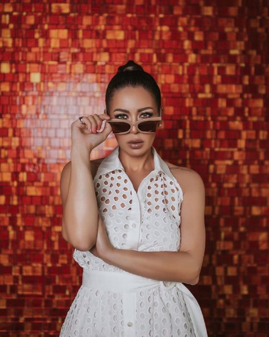 لقاء الخميسي تتألق في جلسة تصوير جديدة