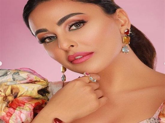 ميس حمدان تخضع لجلسة تصوير جديدة