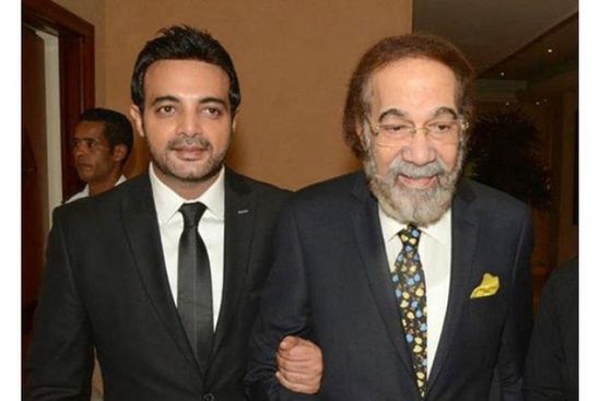 بصورة من الطفولة.. عمرو محمود ياسين يحيي ذكرى ميلاد والده الراحل