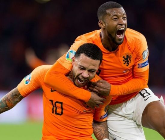 سكاي تكشف آخر التطورات بشأن انتقال ثنائي منتخب هولندا إلى برشلونة