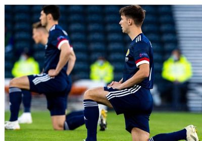 إجراء احترازي يتسبب في غياب ستة لاعبين عن منتخب اسكتلندا في ودية هولندا