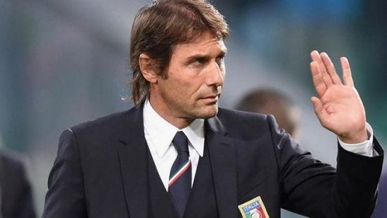 تقرير: توتنهام يجرى اتصالات بكونتي لتدريب الفريق