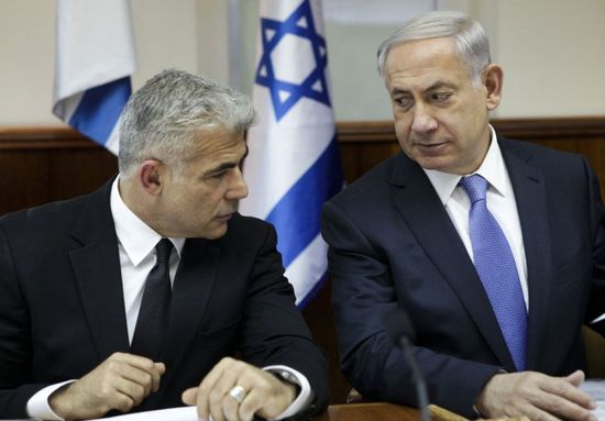  زعيم حزب "يش عتيد" يبلغ رئيس إسرائيل بنجاحه في تشكيل الحكومة