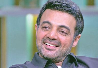 عمرو محمود ياسين يتحدث عن رحيل والده (فيديو)