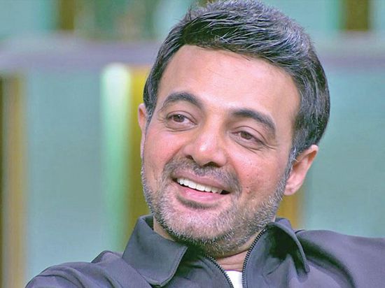 عمرو محمود ياسين يتحدث عن رحيل والده (فيديو)