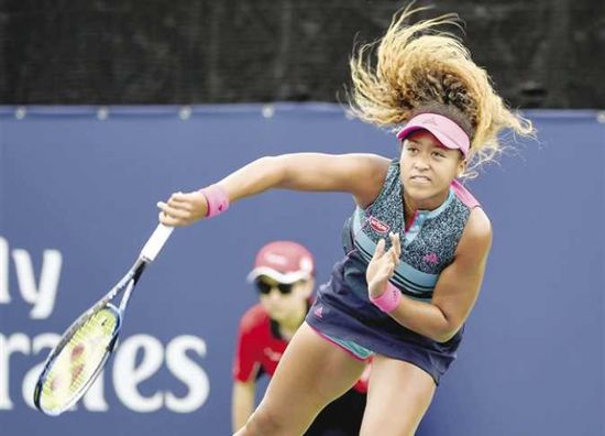 هاميلتون يدعم أوساكا بعد انسحابها من رولان جاروس