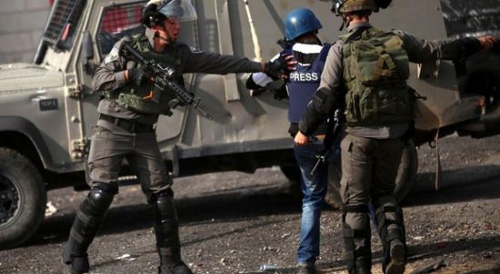 تقرير فلسطيني يرصد الانتهاكات الإسرائيلية تجاه الصحفيين خلال مايو