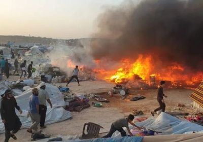 حريق ضخم بمخيم للنازحين في دهوك شمال العراق