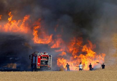 بسبب حريق.. إسرائيل تجلي 400 أسرة من مستوطنة بالقدس