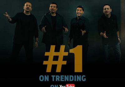 إيهاب توفيق يحتفل بتصدر كليب "زحمة الأيام" تريند يوتيوب