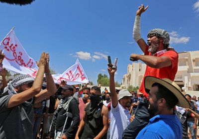 تظاهرات تونسية رفضًا لهيمنة الإخوان على البرلمان
