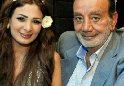 زوجة المخرج المصري يوسف شرف الدين تطلب الدعاء له