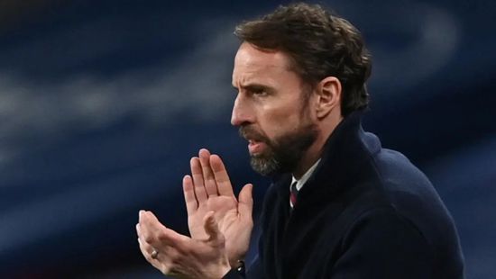 ساوثجيت لن يتعجل ضم بديل أرنولد