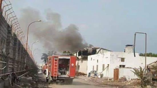 شهيد و3 مصابين في قصف حوثي على "إخوان ثابت" بالحديدة