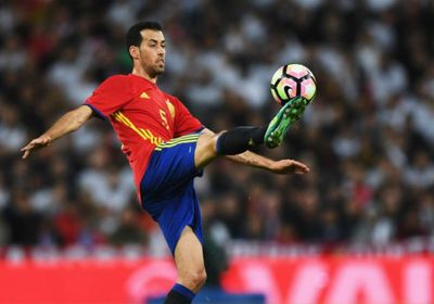 بوسكيتس.. حلقة جديدة في مسلسل أزمات منتخب إسبانيا قبل البطولات الكبرى