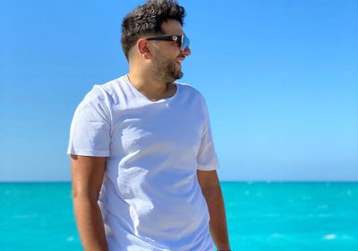 مصطفى خاطر يستمتع بعطلته الصيفية (صور)