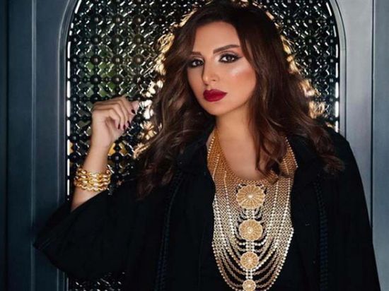 "أنا بعته كتير" لـ أنغام تقترب من ربع مليون مشاهدة