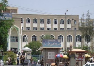 أسقطت 4 ضحايا.. اشتباكات إخوانية بمحيط مستشفى الثورة بتعز