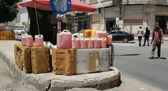  ماذا يجني الحوثيون من أسواق الوقود السوداء؟