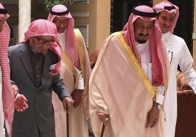 وفاة المستشار في الديوان الملكي السعودي الشيخ ناصر الشثري