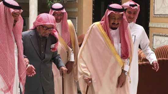 وفاة المستشار في الديوان الملكي السعودي الشيخ ناصر الشثري