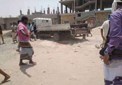 إرهابي يستهدف شاحنة نقل للقوات الجنوبية بأبين