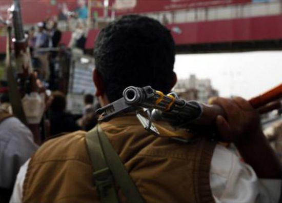 عقوبات على شبكة الجمل.. واشنطن تغلق باب التمويل الإيراني أمام الحوثيين