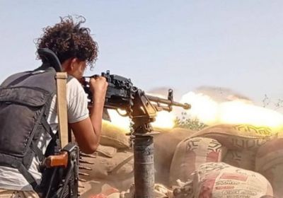 مدفعية المشتركة تكبد الحوثيين خسائر جديدة في حيس