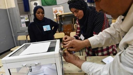 إغلاق صناديق اقتراع الانتخابات التشريعية بالجزائر