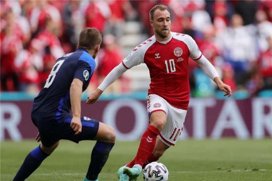 "يويفا" يمنح "إريكسن" جائزة رجل مباراة الدنمارك وفنلندا