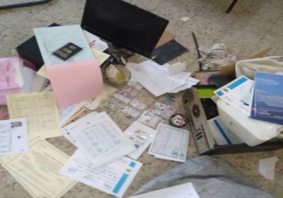 عصابة مزورين من 3 متهمين في الشيخ عثمان