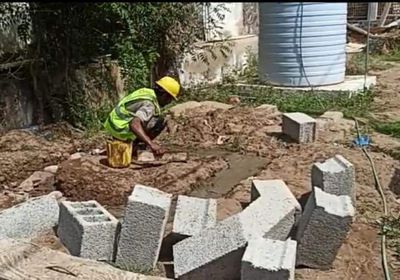 تأهيل شبكتي المياه والصرف في البريقة