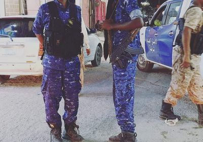 لليوم الثالث.. حملة أمنية تُحاصر المشبوهين في الشحر  