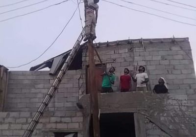 الكهرباء تصعق عامل طوارئ في عدن