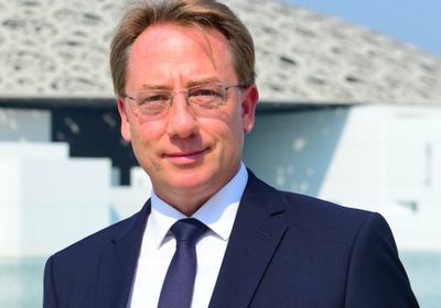 سفير فرنسا بالرياض "مصدوم" من استهداف الحوثي لمدرسة