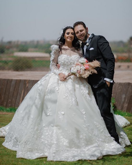 محمد علي رزق يوجه رسالة حب لزوجته نورين ماهر