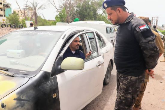 جهود توعية بخطر حيازة السلاح في عدن