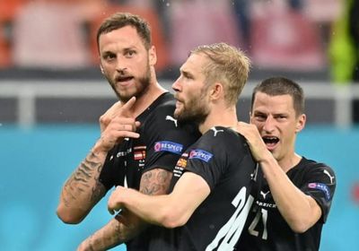 رسميا.. يويفا يقرر إيقاف أرناوتوفيتش