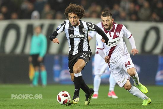 عمرو وردة مرشح للفوز بجائزة أفضل لاعب في اليونان