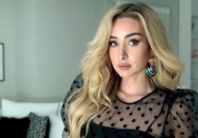 هكذا احتفلت هنا الزاهد بخروج والدتها من المستشفى (صور)