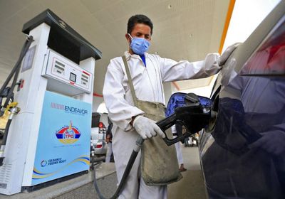  "مكاسب مليارية" للمليشيات الحوثية بعد رفع أسعار الوقود