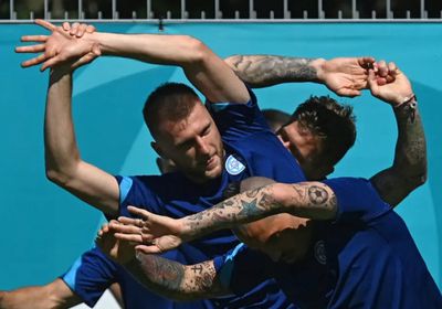 كورونا يضرب سلوفاكيا قبل مباراة السويد في يورو 2020
